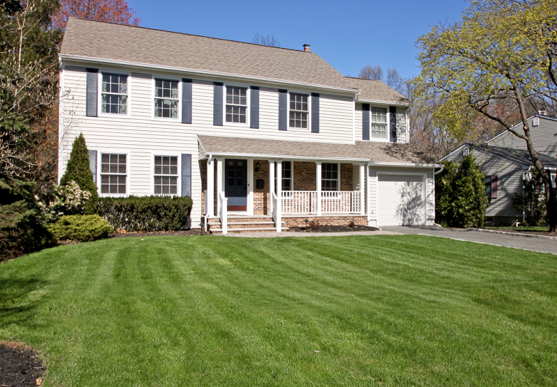 197  Runnymede Pky New Providence Boro, NJ 7974