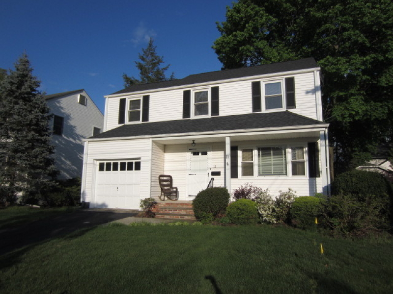 11  Brook Drive N. Morris Plains Boro, NJ 07950