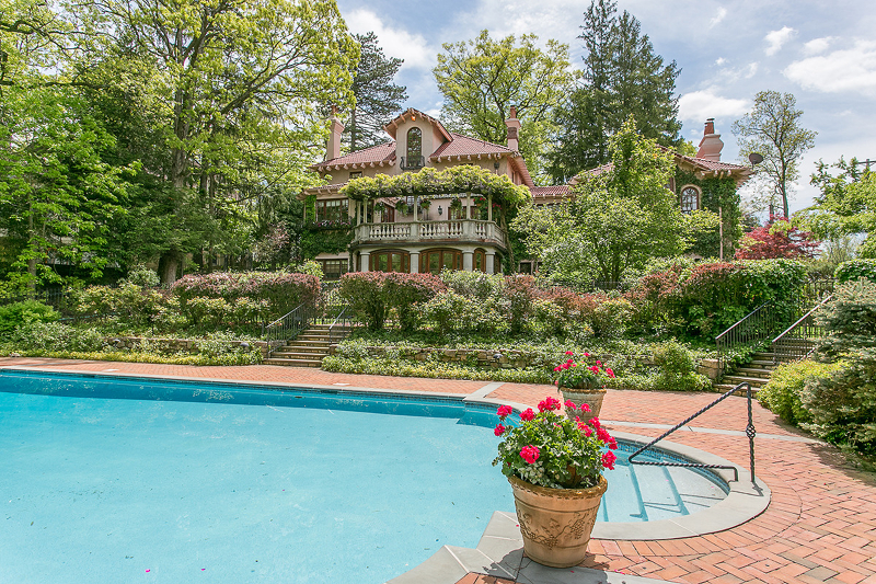 119  Oakwood Dr New Providence Boro, NJ 07974-2137