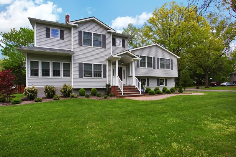 430  Charnwood Rd New Providence Boro, NJ 07974