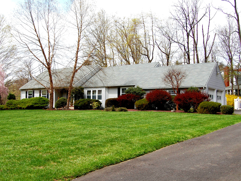 380  Jaguar Ln Bridgewater Twp., NJ 08807-2336