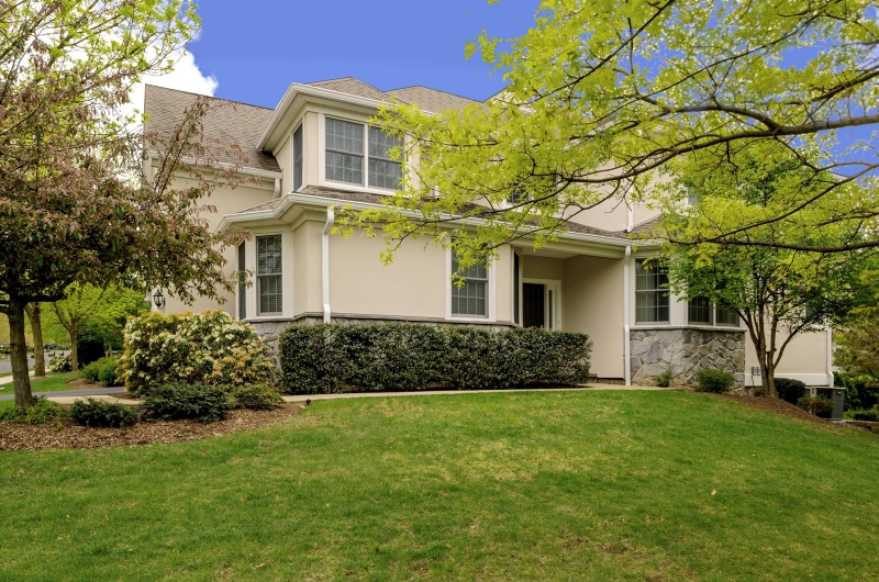 52  Dickinson Rd Bernards Twp., NJ 7920