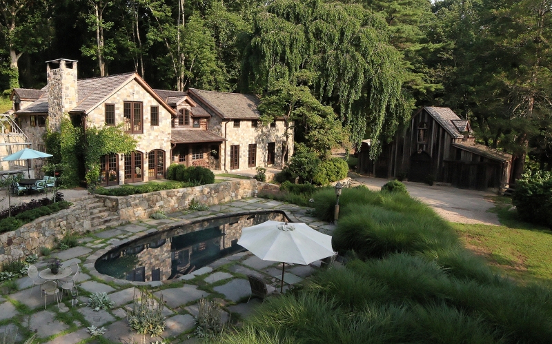 109 & 111  Hacklebarney Rd  Chester Twp., NJ 07930-3210