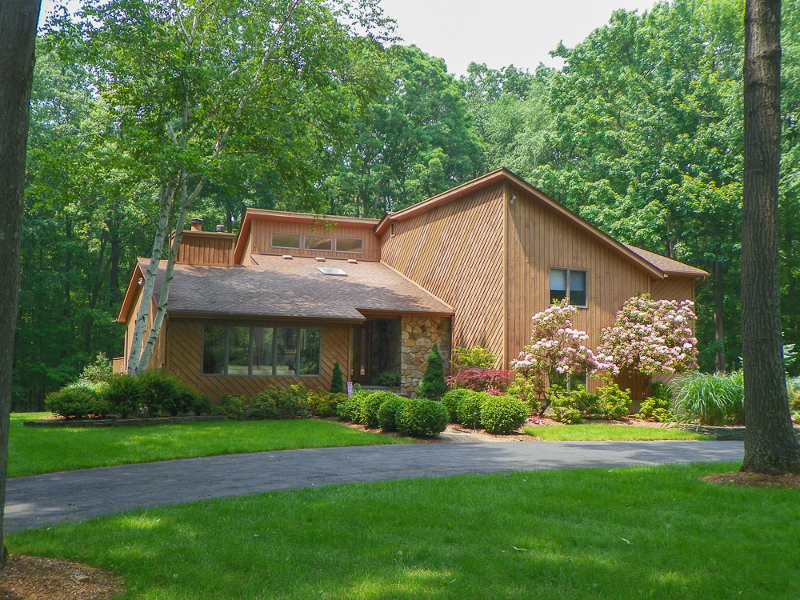 9  Erick Ct Chester Twp., NJ 07930-2826
