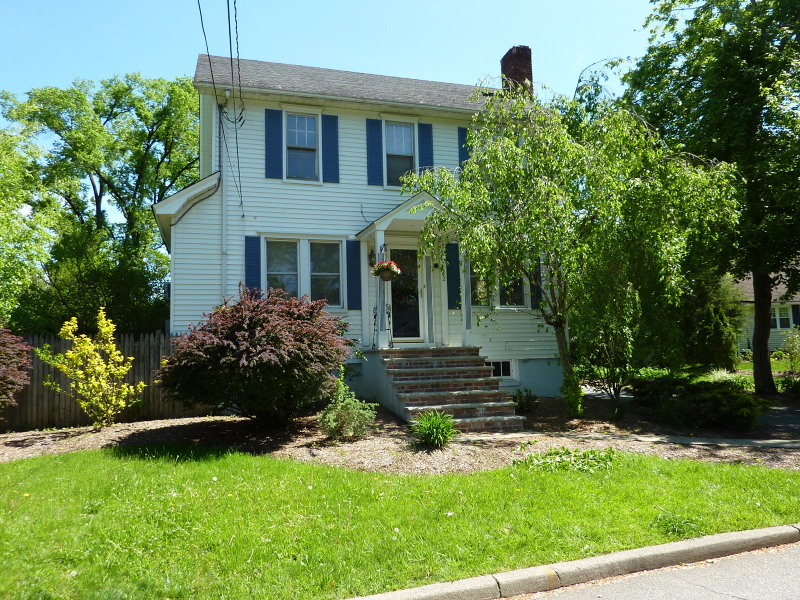 2  Florham Ave Florham Park Boro, NJ 07932-1311