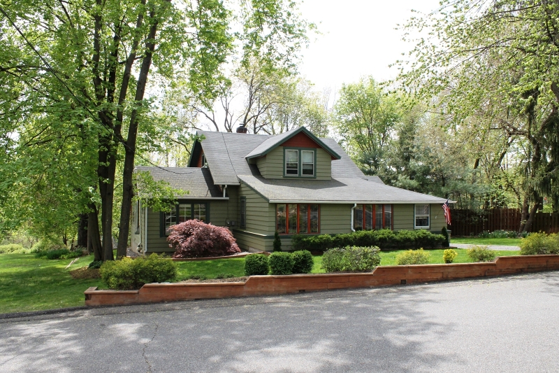      Peapack Gladstone Boro, NJ 7977