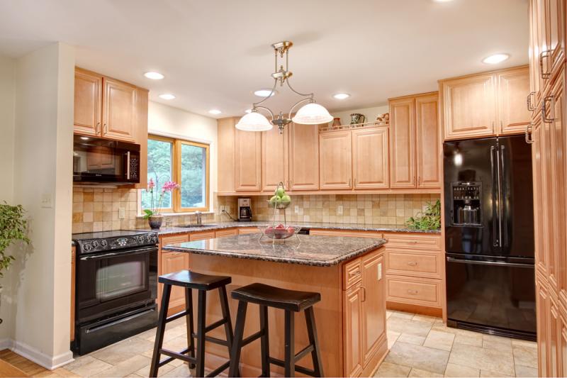 7  Far Hills Ave Far Hills Boro, NJ 7931