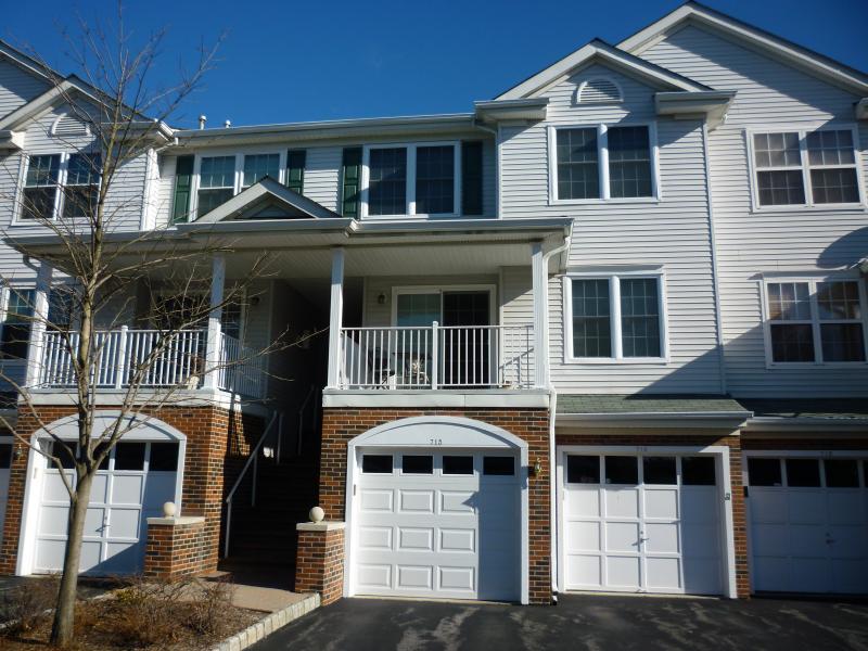DENVILLE Properties