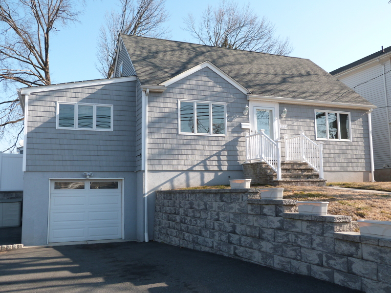BELLEVILLE Properties