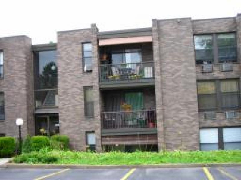 Moscara Realtors - Nutley, NJ