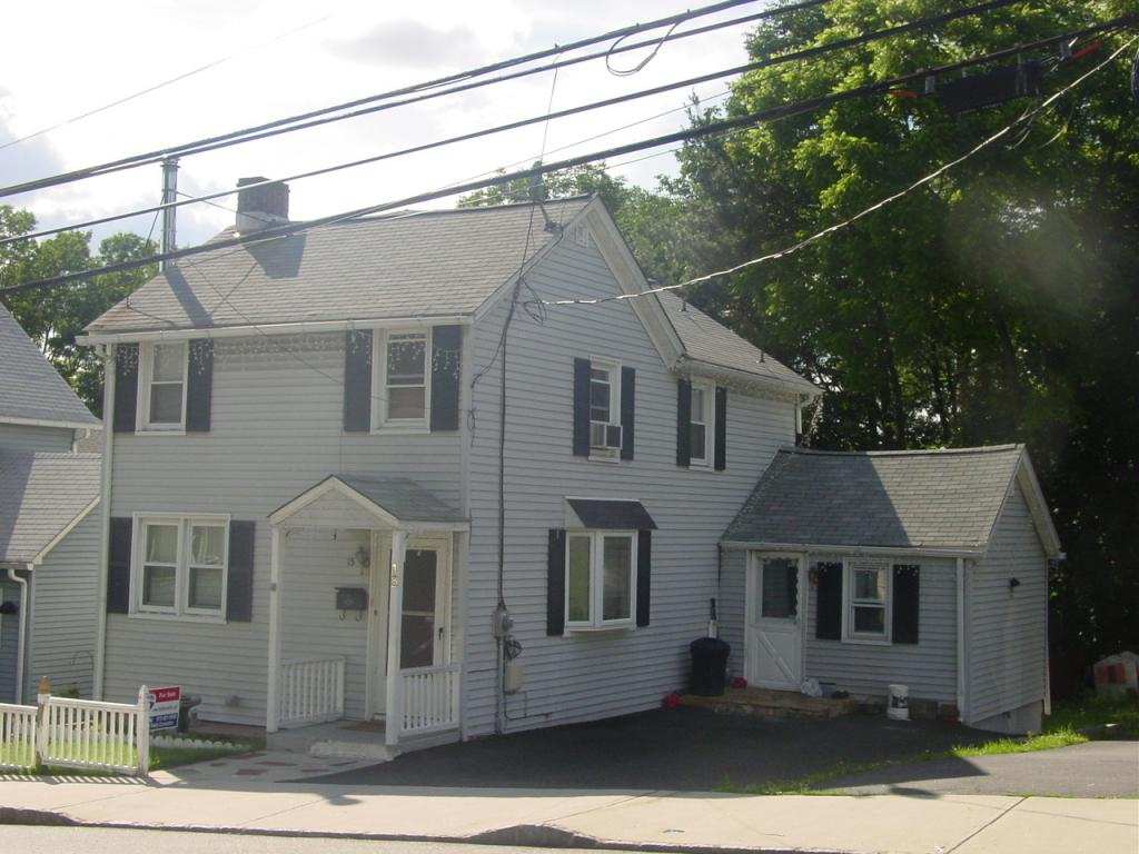 MLS #/Web ID: 2692700