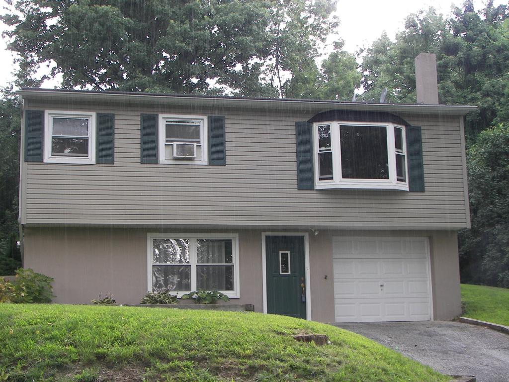 60 Alpine Rd