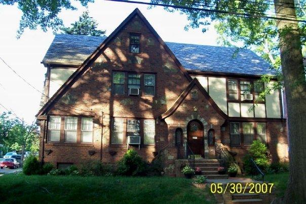 MLS #/Web ID: 2704300