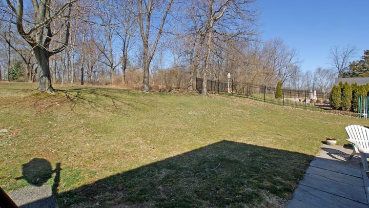 MLS #/Web ID: 2715600