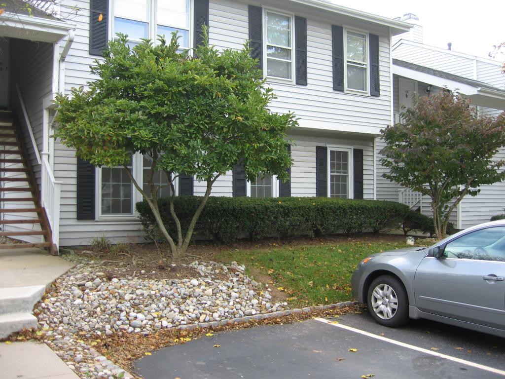 MLS #/Web ID: 2720700