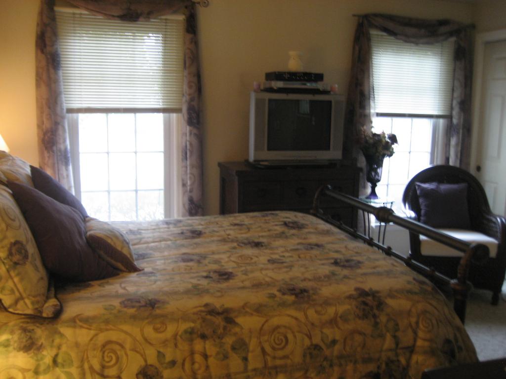 MLS #/Web ID: 2720700