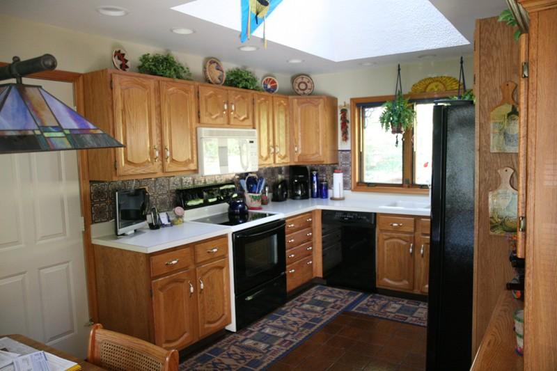 34 WOODLAND DR