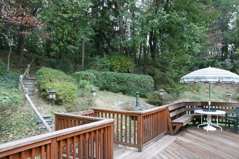 34 WOODLAND DR