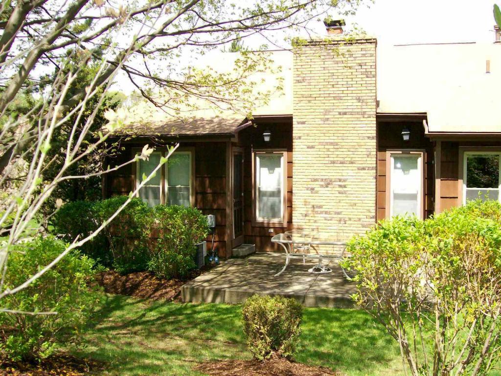 204 GOLDFINCH CT