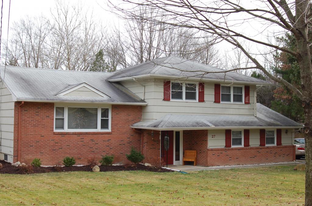 27 MITCHELL RD