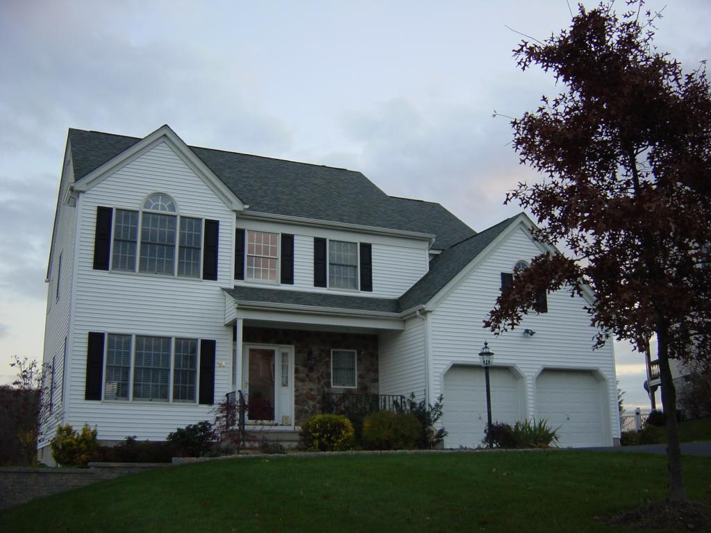 14 MYRTLE AVE