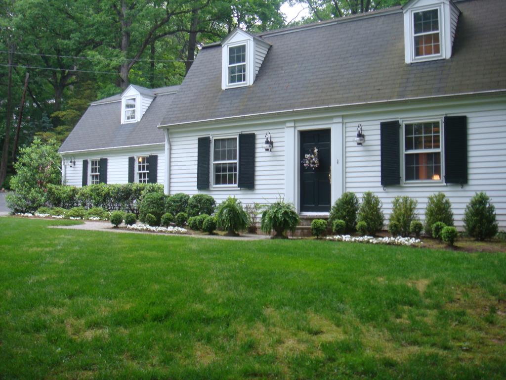 MLS #/Web ID: 2690901
