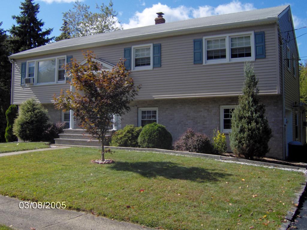 MLS #/Web ID: 2719101