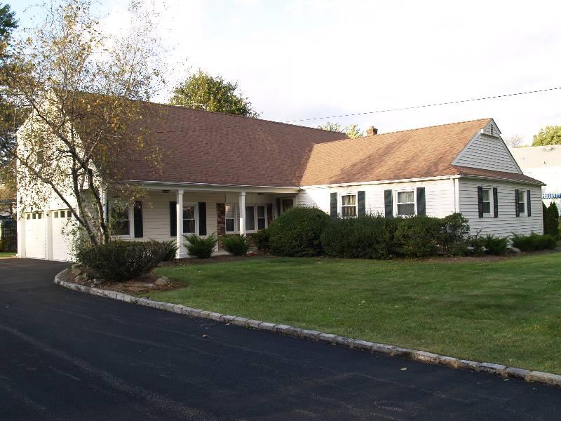 MLS #/Web ID: 2720101