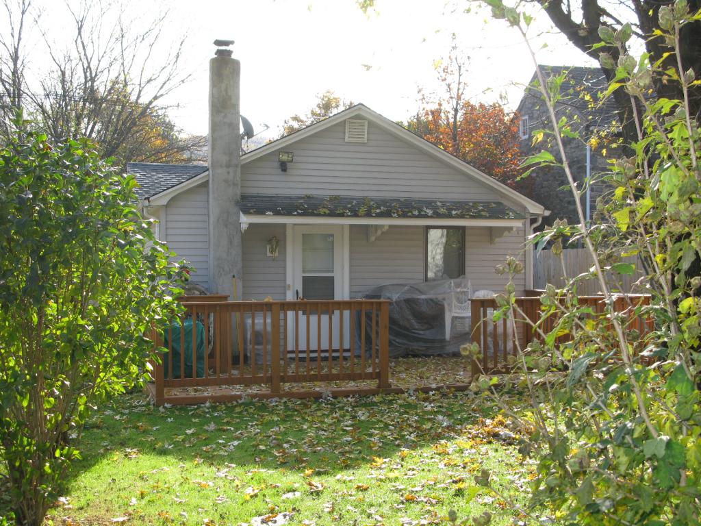 MLS #/Web ID: 2723701