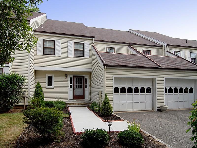 50 WEXFORD DR