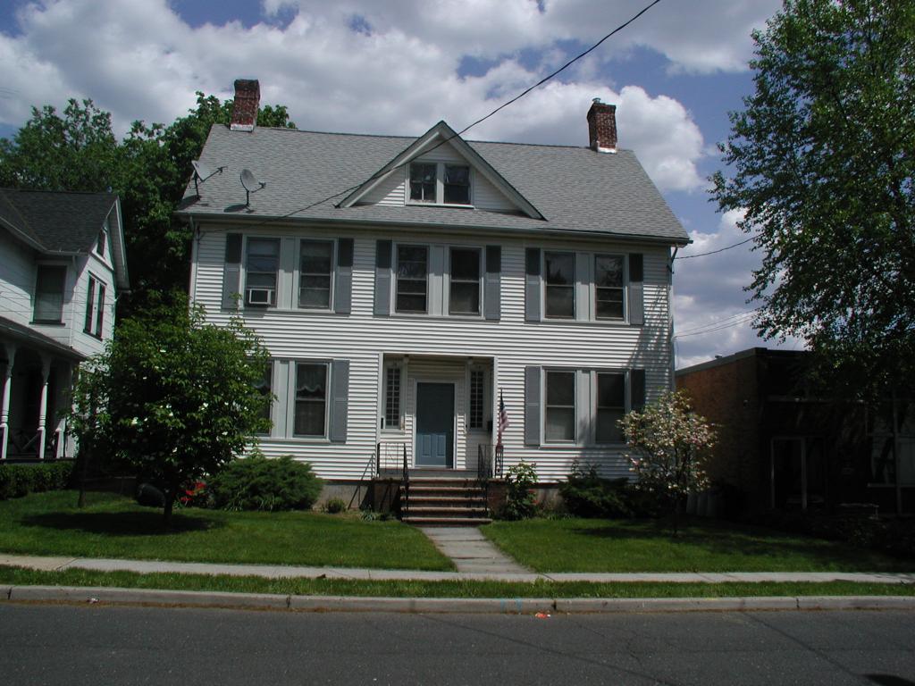 MLS #/Web ID: 2682002