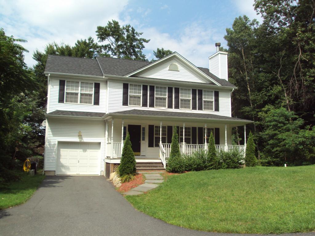 13 WILDWOOD RD