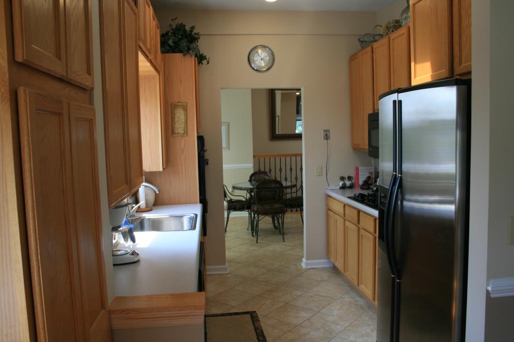 MLS #/Web ID: 2706702