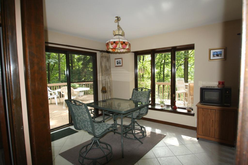 MLS #/Web ID: 2713502