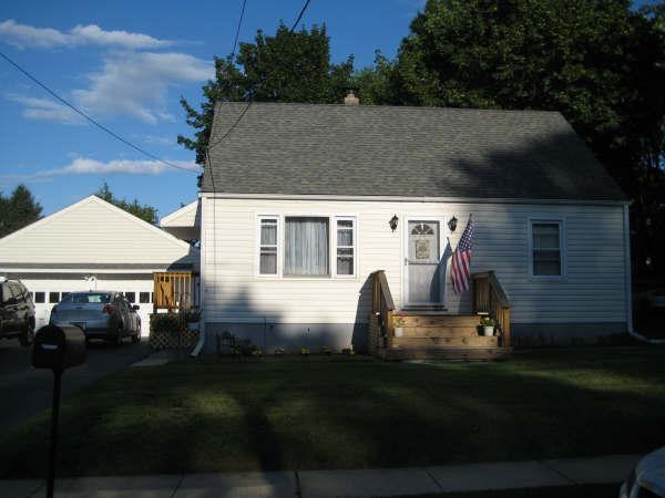 50 EDWIN AVE