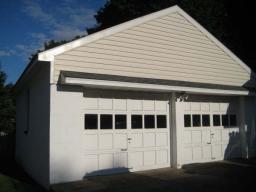 50 EDWIN AVE