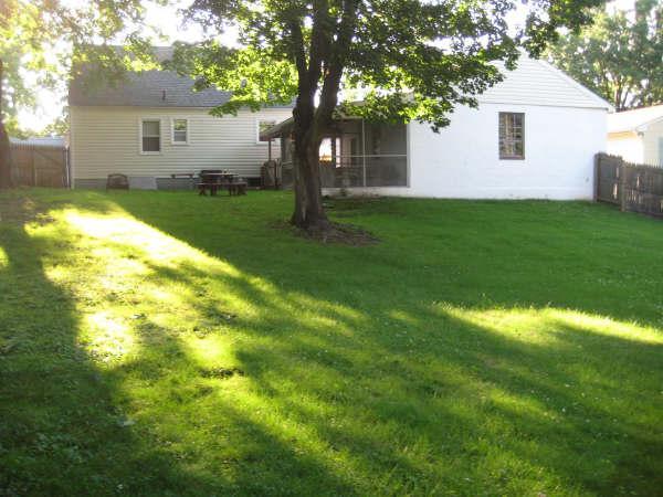 50 EDWIN AVE