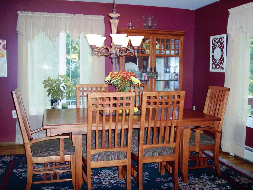 49 LYNN DR