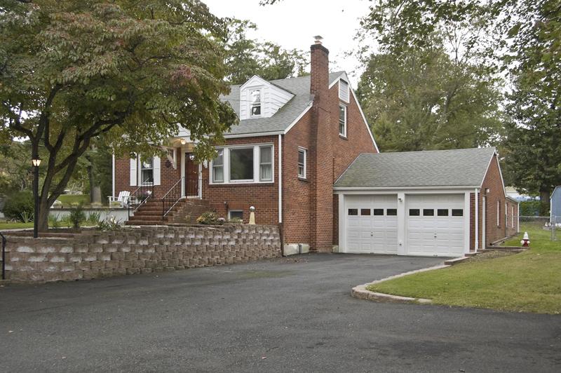 215 POWERVILLE RD