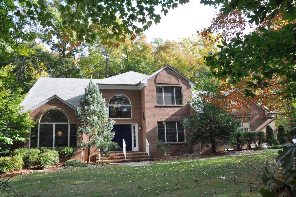 MLS #/Web ID: 2721202