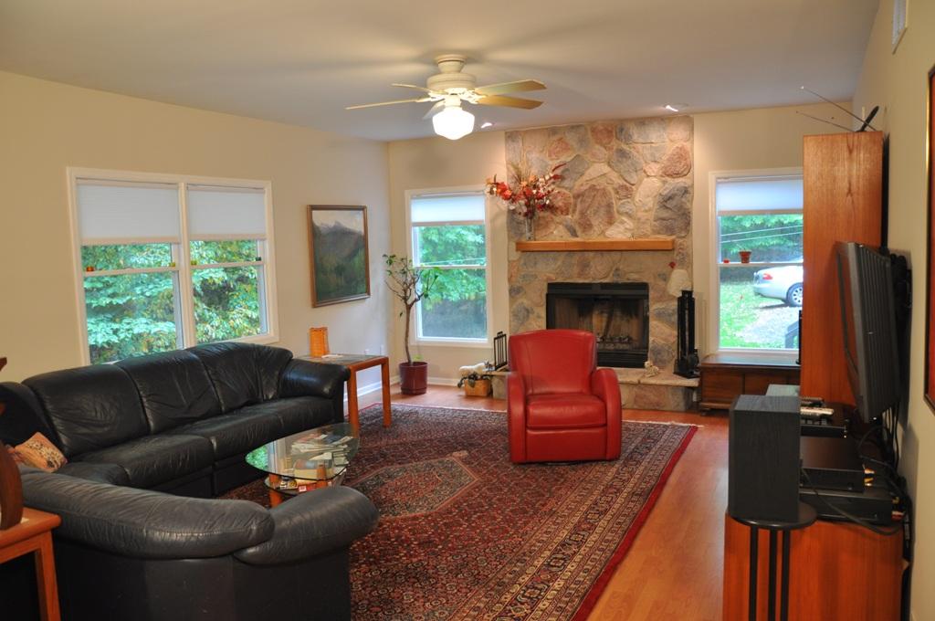 MLS #/Web ID: 2721202