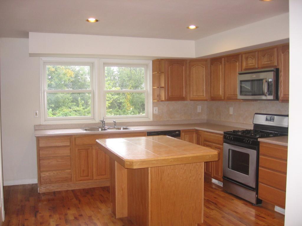 MLS #/Web ID: 2721602