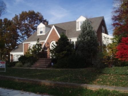 MLS #/Web ID: 2724102