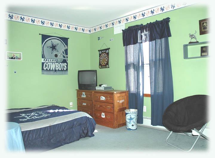 MLS #/Web ID: 2725202