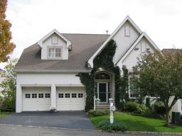 MLS #/Web ID: 2729802
