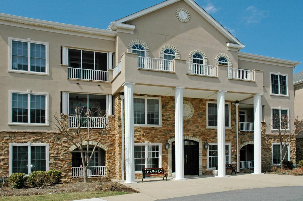 103 CLEVELAND LN