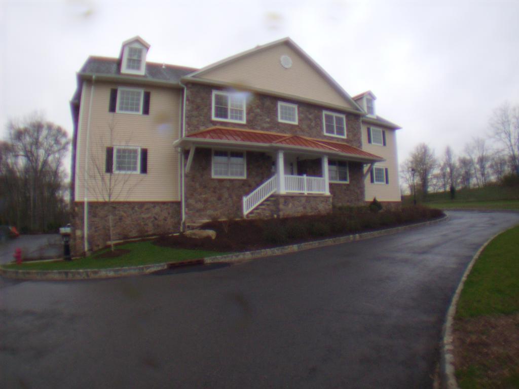 58 BROOKLAKE RD