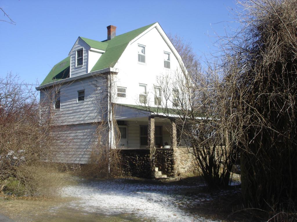 MLS #/Web ID: 2689703