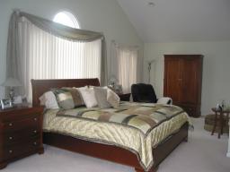 MLS #/Web ID: 2702603