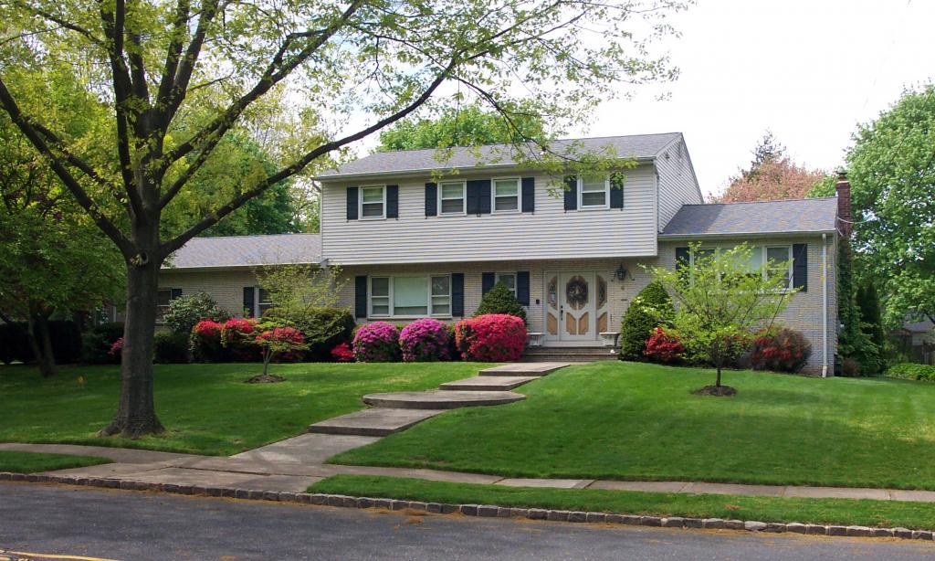 4 Kennedy Drive